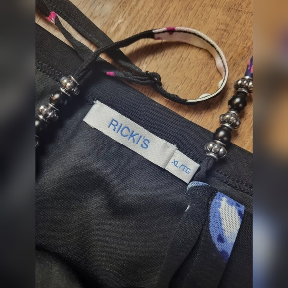 Ricki's floral beaded strap top - Picture 6 of 12